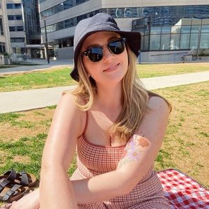 Meet your Posher, Beth